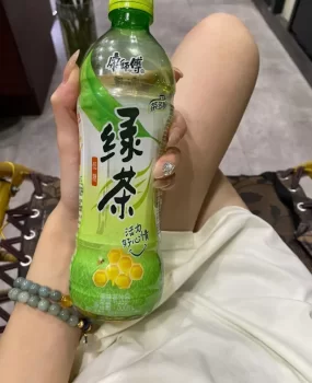 本地兼职，年轻肤白