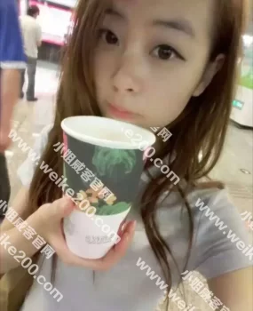 岳阳某大学兼职学生妹